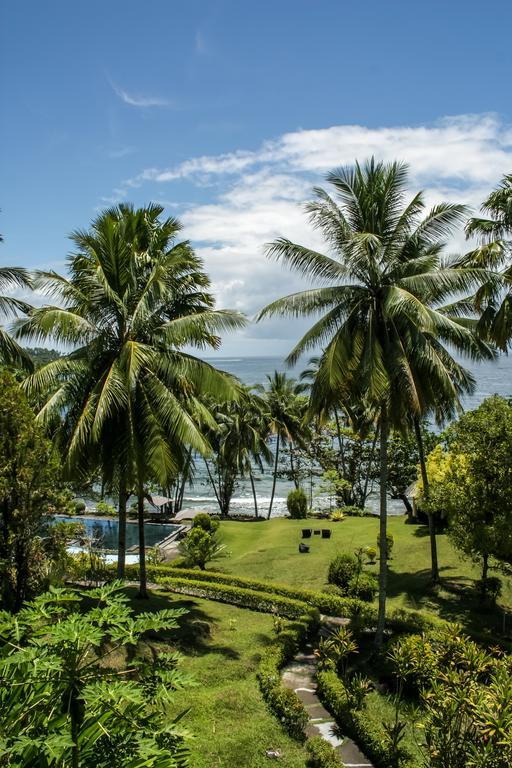 Janji Laut Resort Tanahwangko Exterior photo