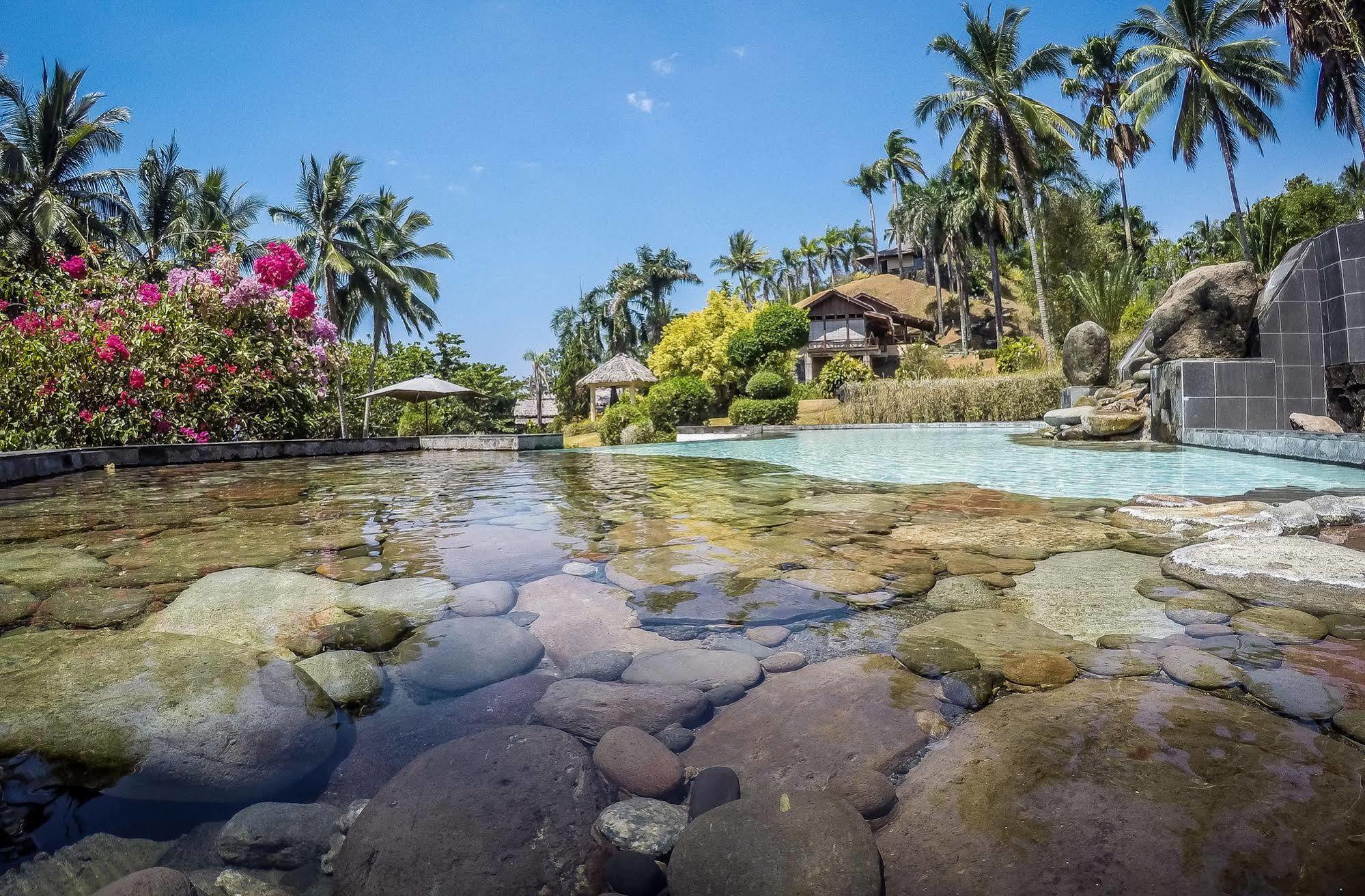 Janji Laut Resort Tanahwangko Exterior photo